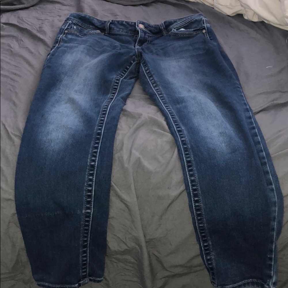Skinny jeans